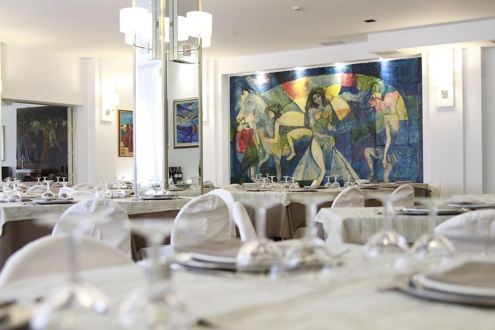 Hotel Califfo Куарту-Сант'Элена Экстерьер фото